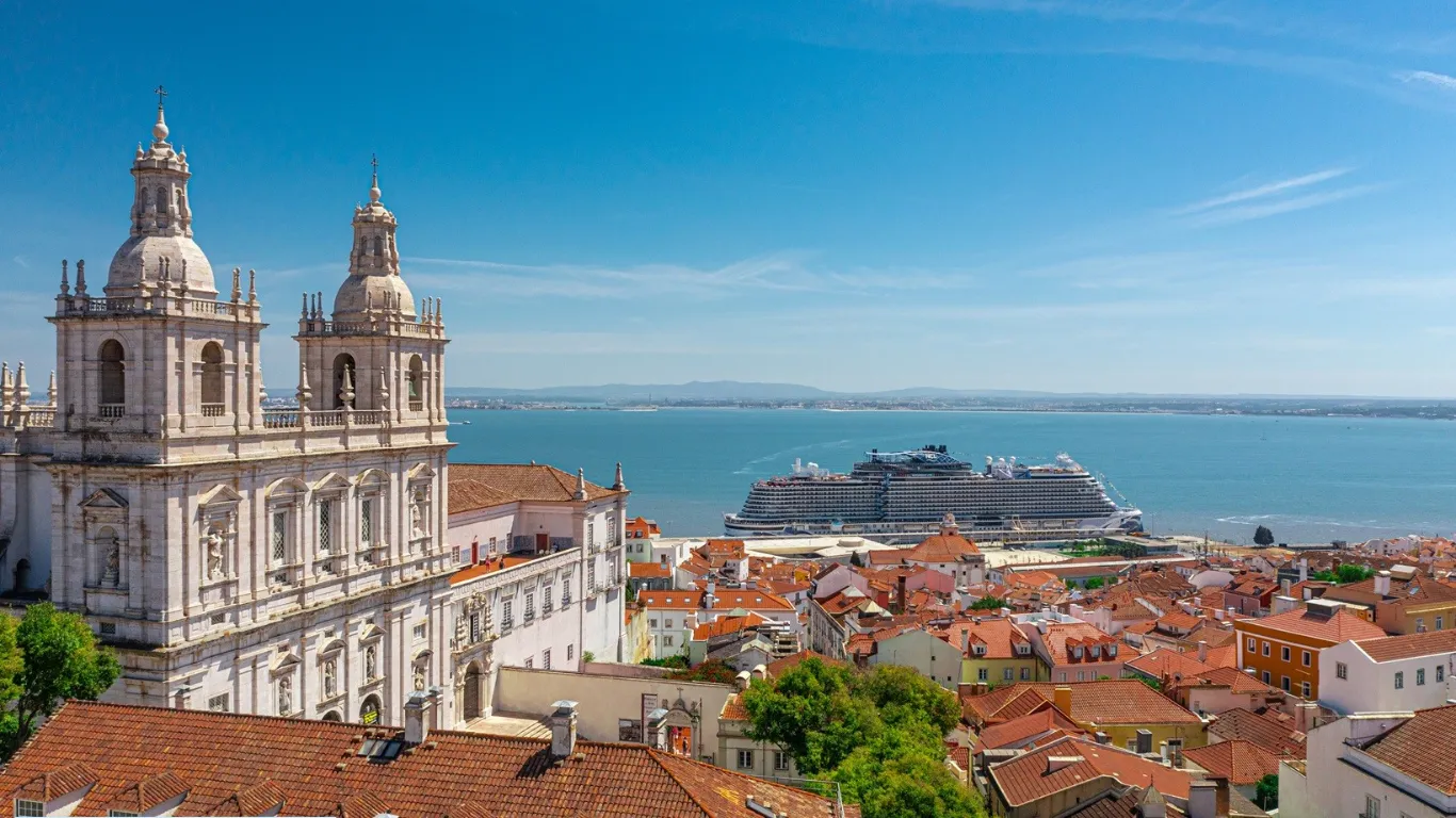 NCL Lisbon
