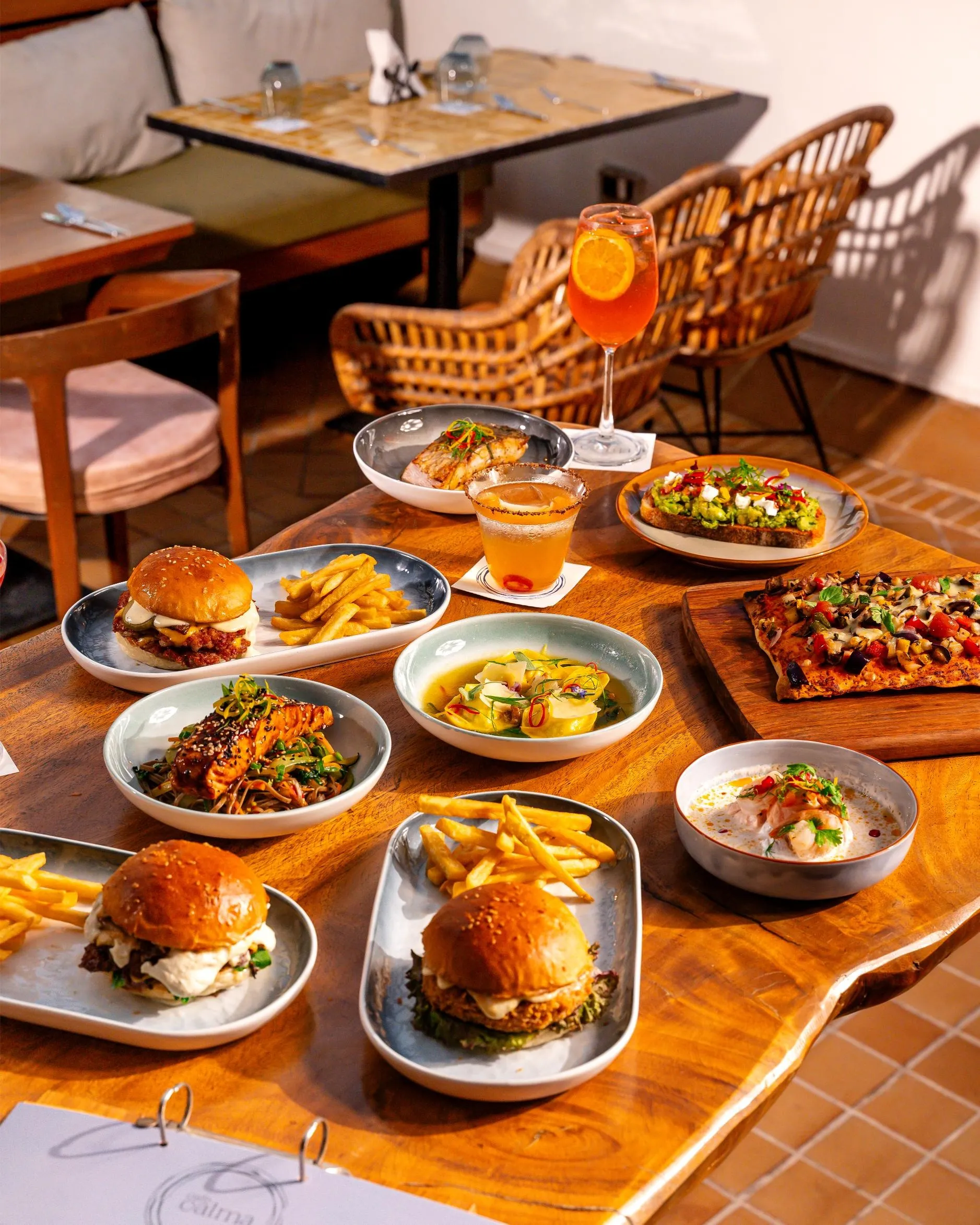 CAFE CALMA _ Food Spread