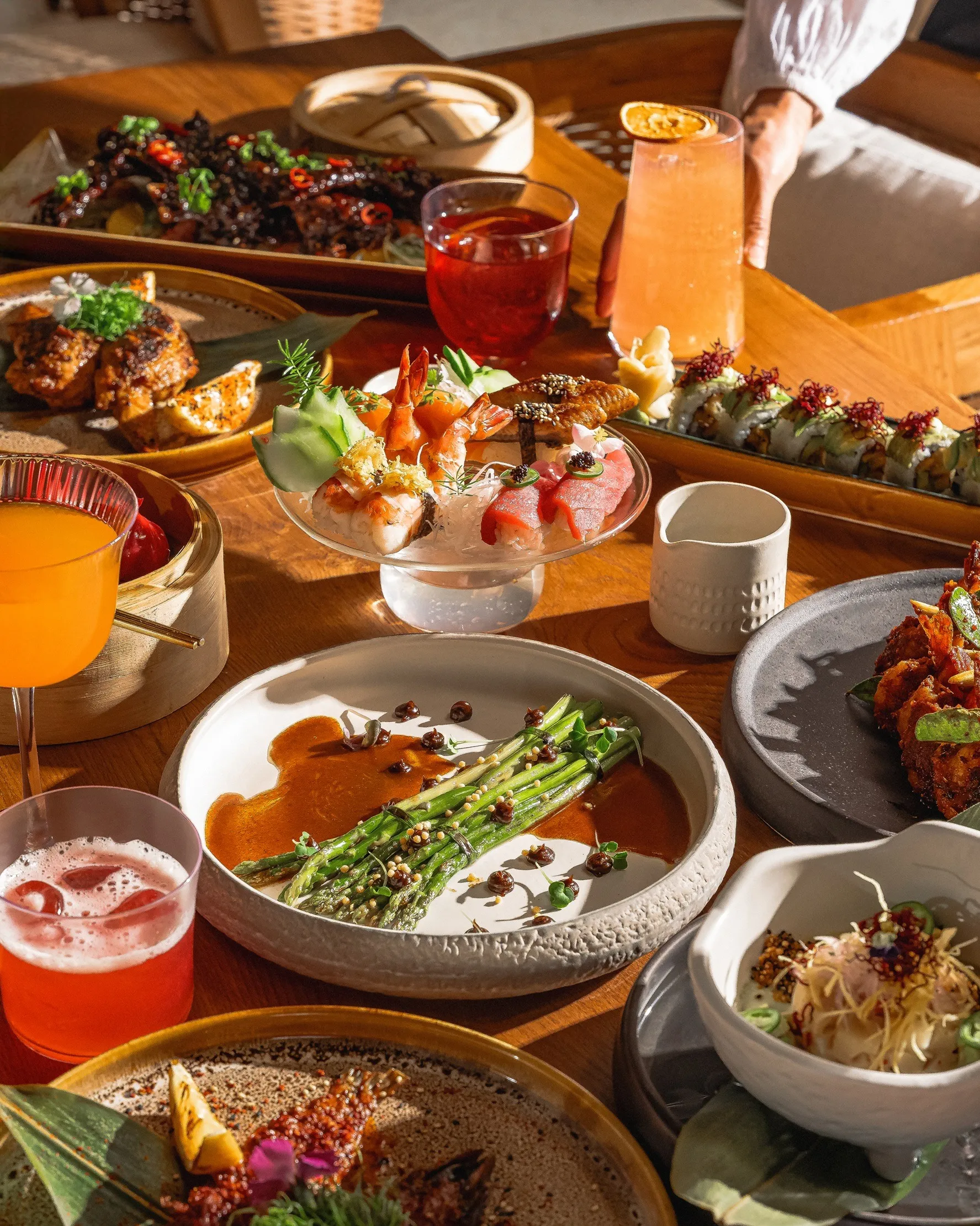 Ritz Carlton x Akina pop-up (2)