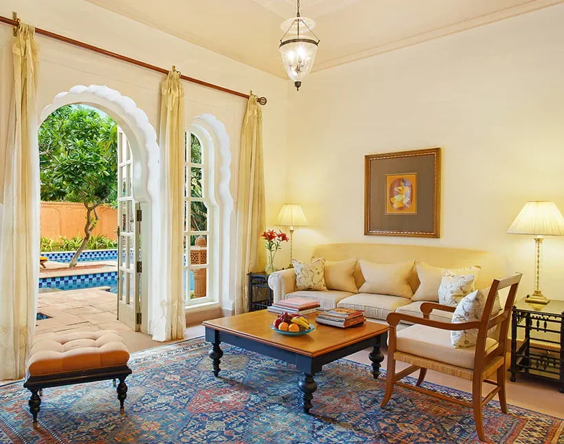 luxury_villa_with_pool1