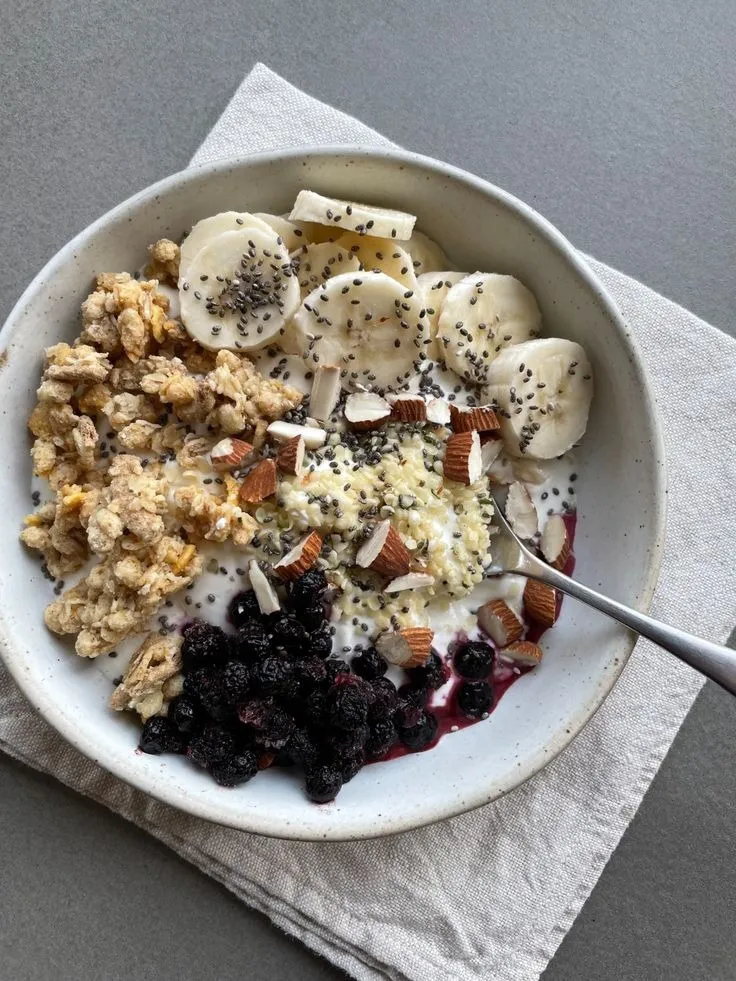 Healthy Yogurt bowl