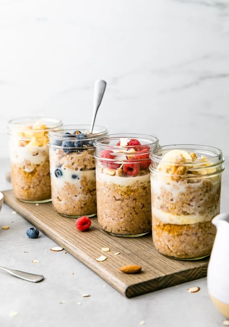 Overnight Steel Cut Oats Breakfast Jars - The Simple Veganista