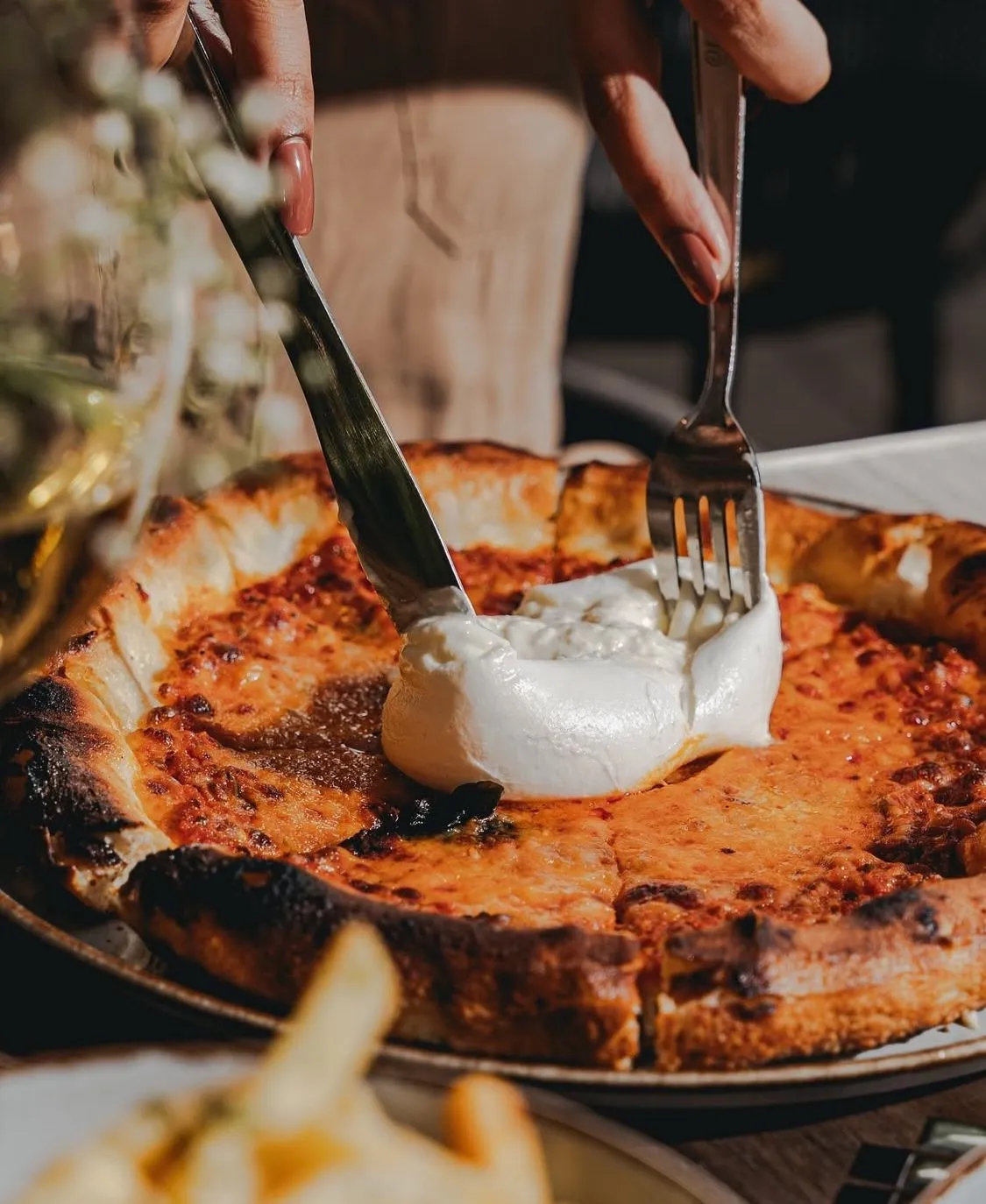 Classic Margherita Pizza