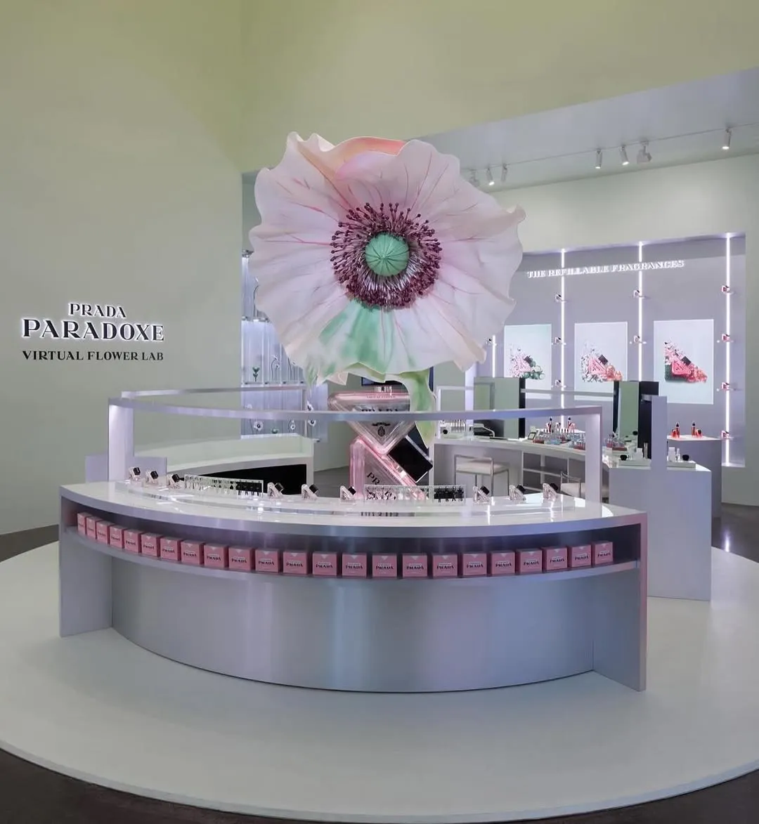 P O P U P -- Discover  the Prada Paradoxe Virtual Flower Lab in New York City this September to kick off NYFW.