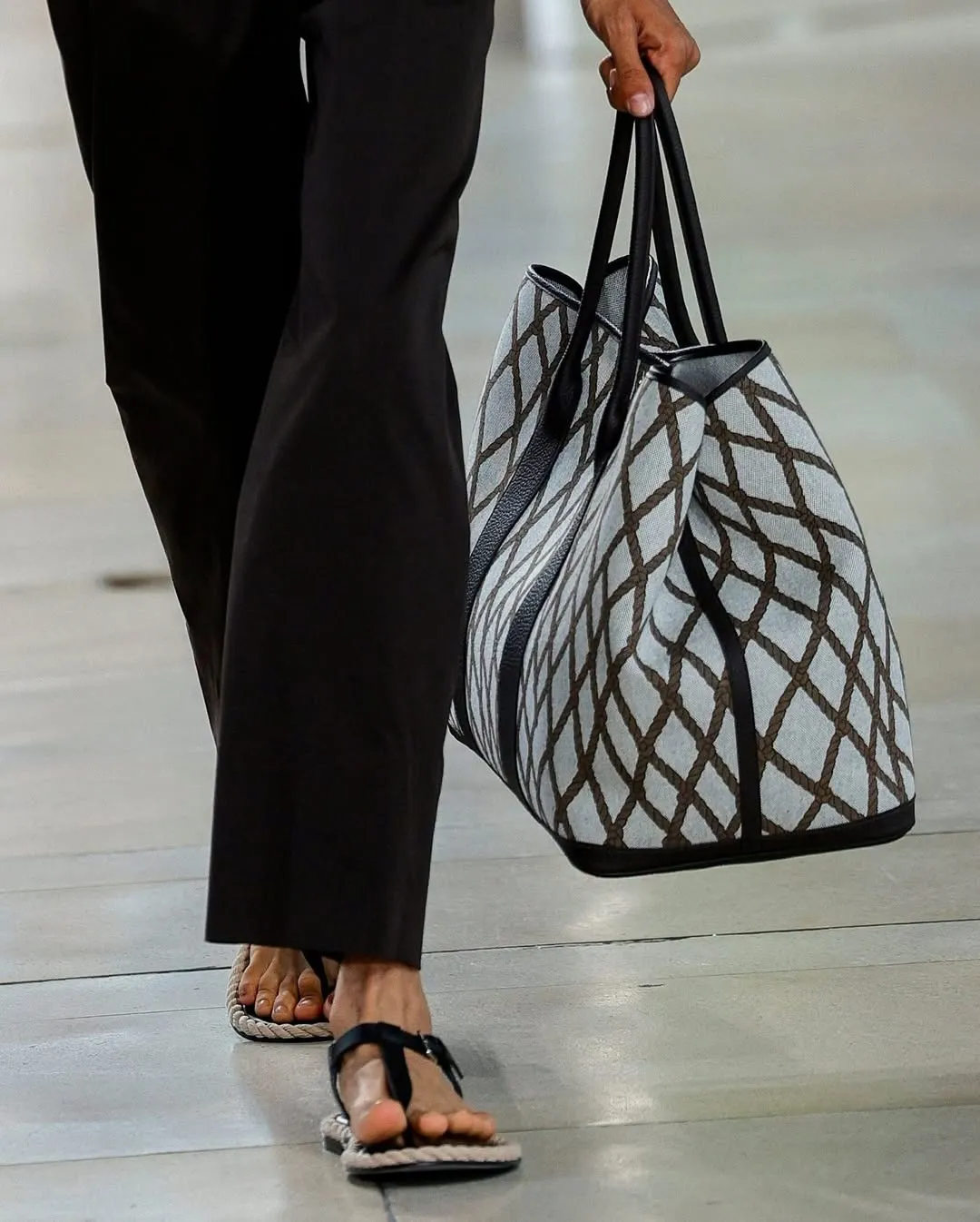 Hermès Men’s Summer 2026 Show#Hermes #ParisFashionWeek #PFWSS26 (1)