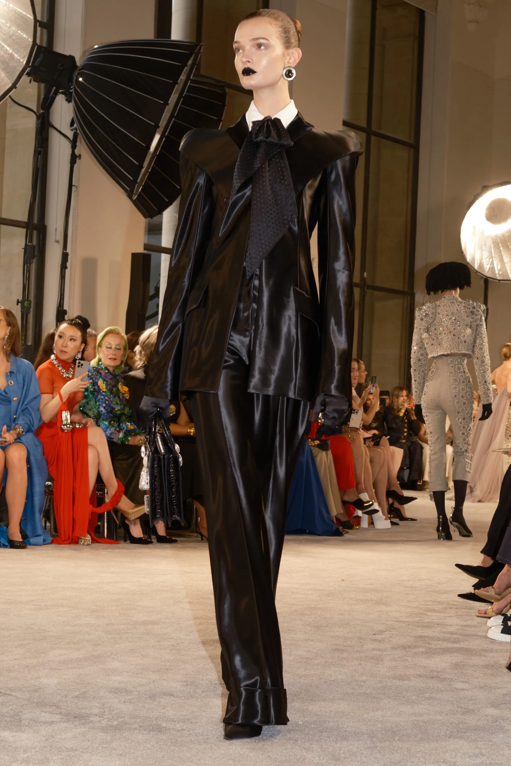 SCHIAPARELLI_HC_FW2526_LOOK_21_0118-scaled