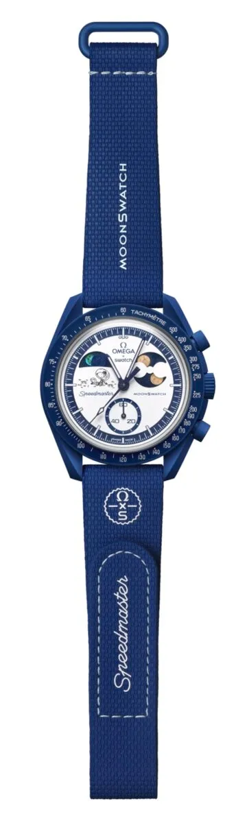 sc01_25_MoonSwatch_SO33N701L_NBA_front full_SD