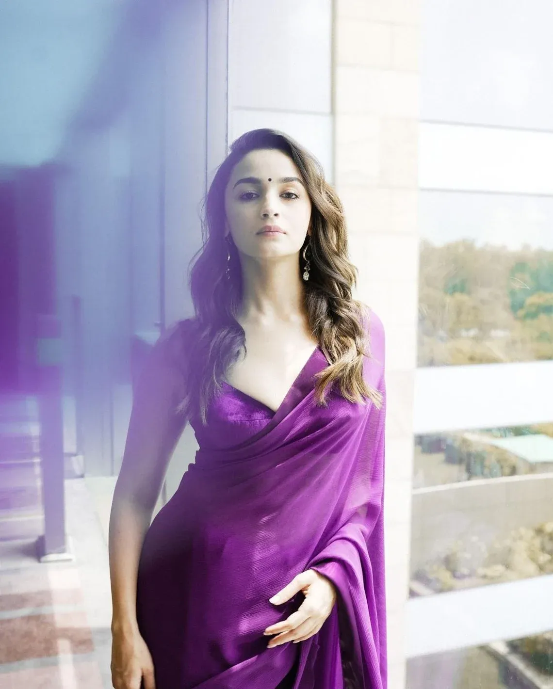 5.-Purple-Chiffon-Saree-Alia-Bhatt-Wore-For-Rocky-Aur-Rani-Kii-Prem-Kahani-Promotions