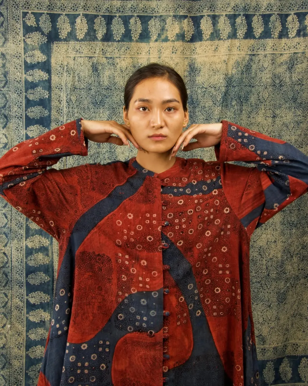 'I paint flowers, so they will not die.' - Frida KahloAKAIBARA - Hand Painted and Hand block pr