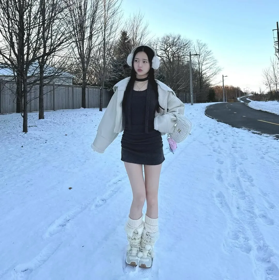 knees exposed in negative weather🧍🏻_♀️ (1)