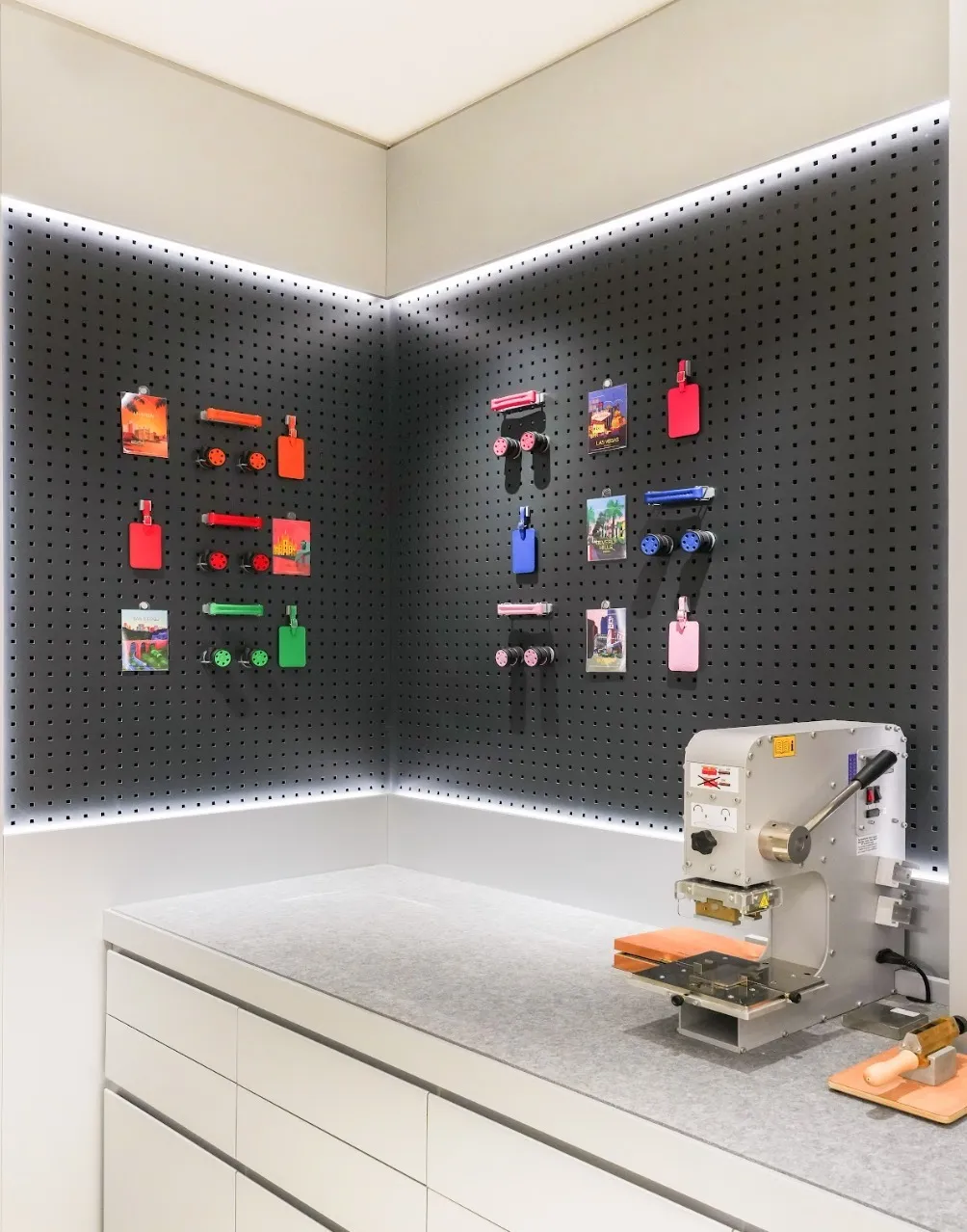 88b95cc8-b434-490e-b730-078291e44658