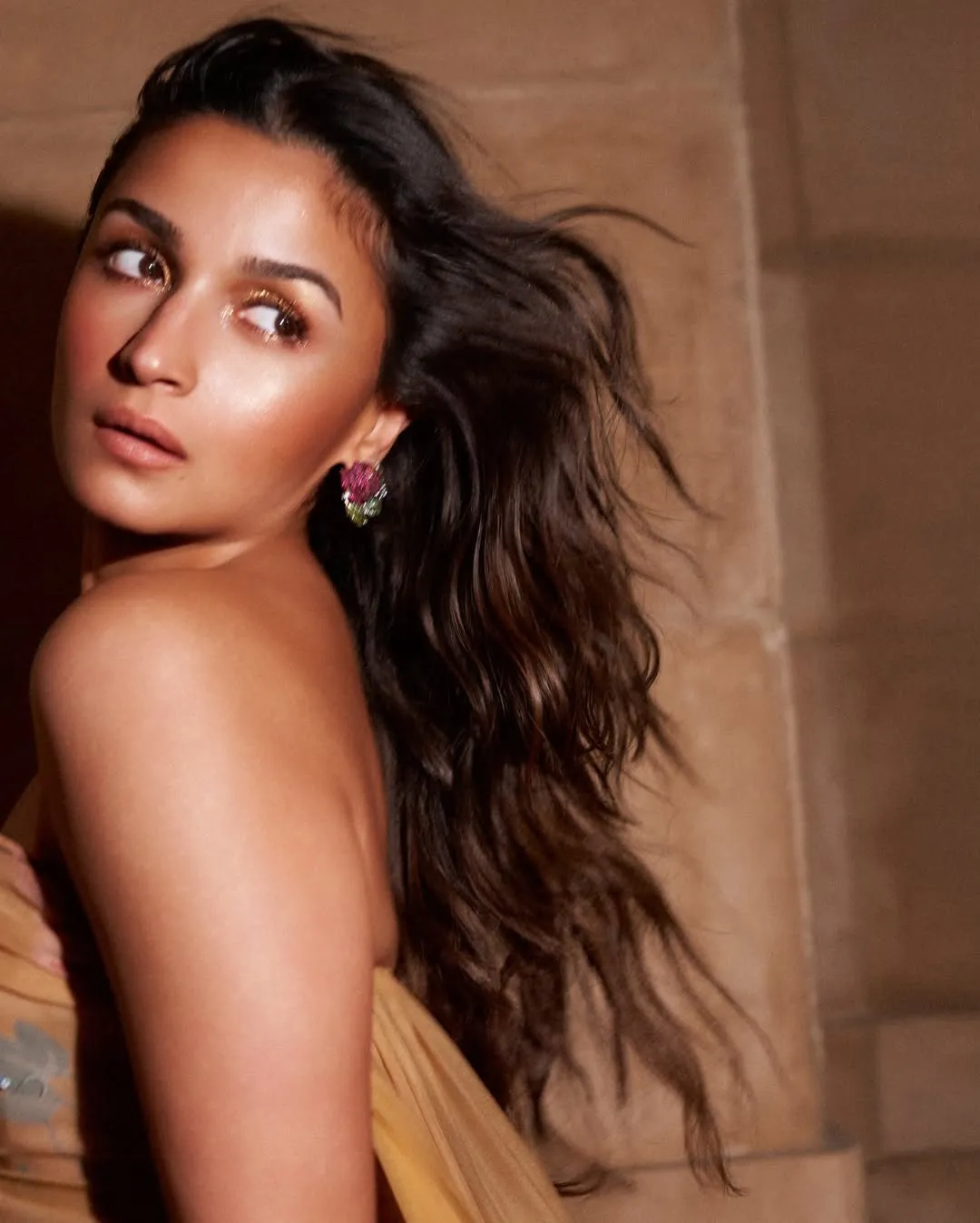 a gentle reminder of why I love cinema...its power to bridge horizonsHonoured to receive the @go (1)