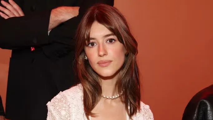 daisy-edgar-jones-is-seen-front-row-at-the-gucci-womens-news-photo-1727690802