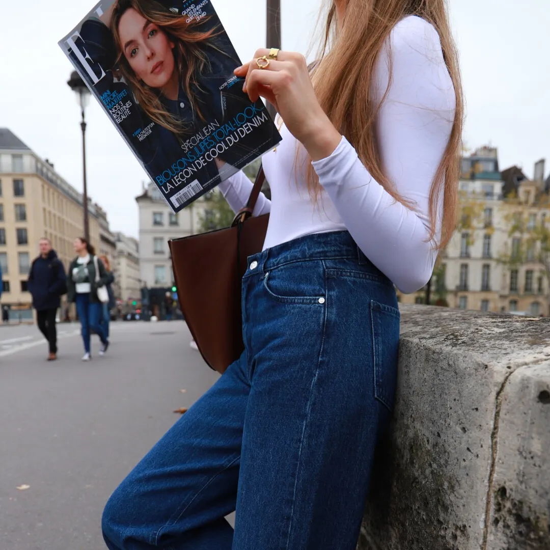 Denim dreams, written in the pages of ELLE. ✨📖🛍 Shop similar jeans & more on @myntra&rsquo;s website