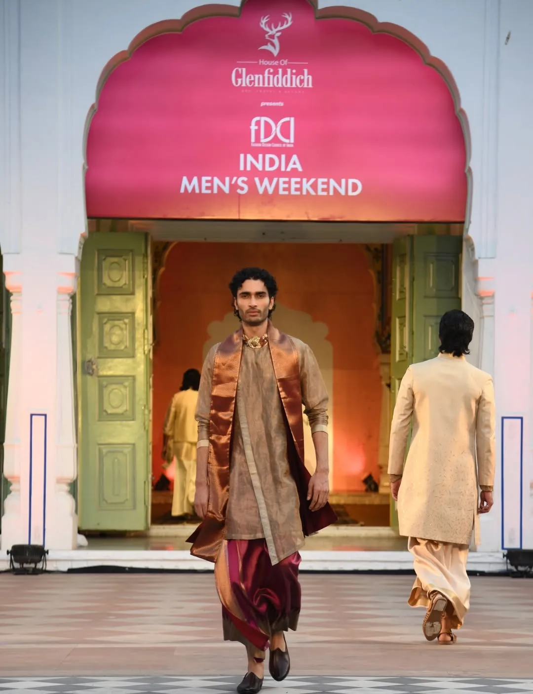 Vivek Karunakaran (@vivekkarunakaran_official ) at House of Glenfiddich presents FDCI India Men&rsquo; (1)