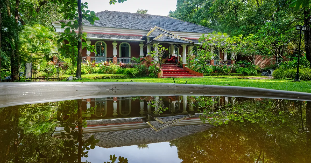 Set beside a village lake, the Portuguese-era villa has anchored Curtorim&rsquo;s landscape for generations.