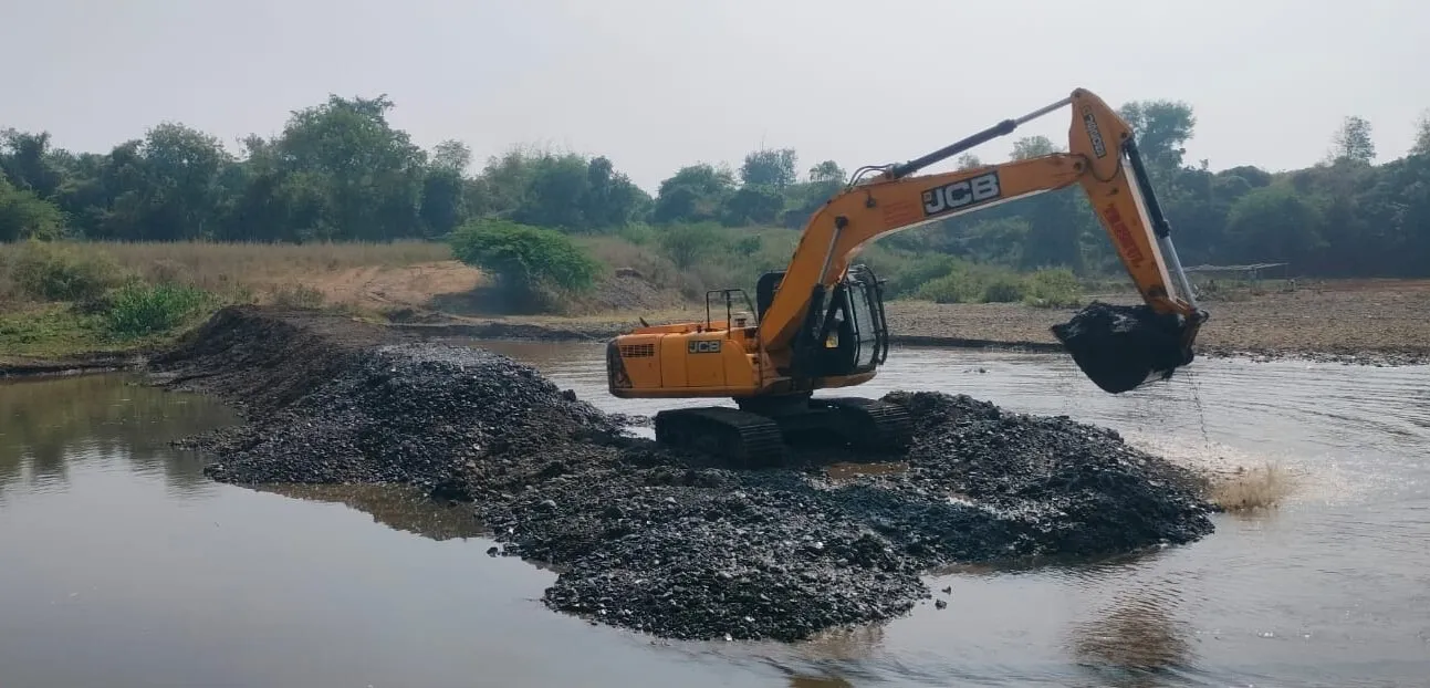 An earthover in action