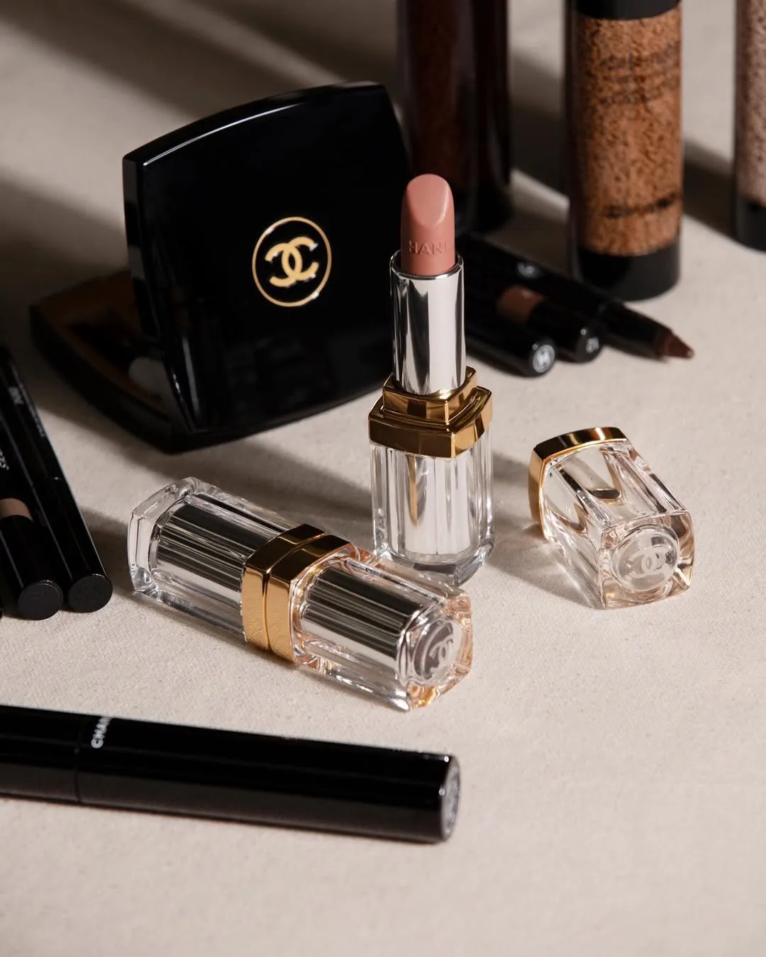 Refillable make-up from Channel