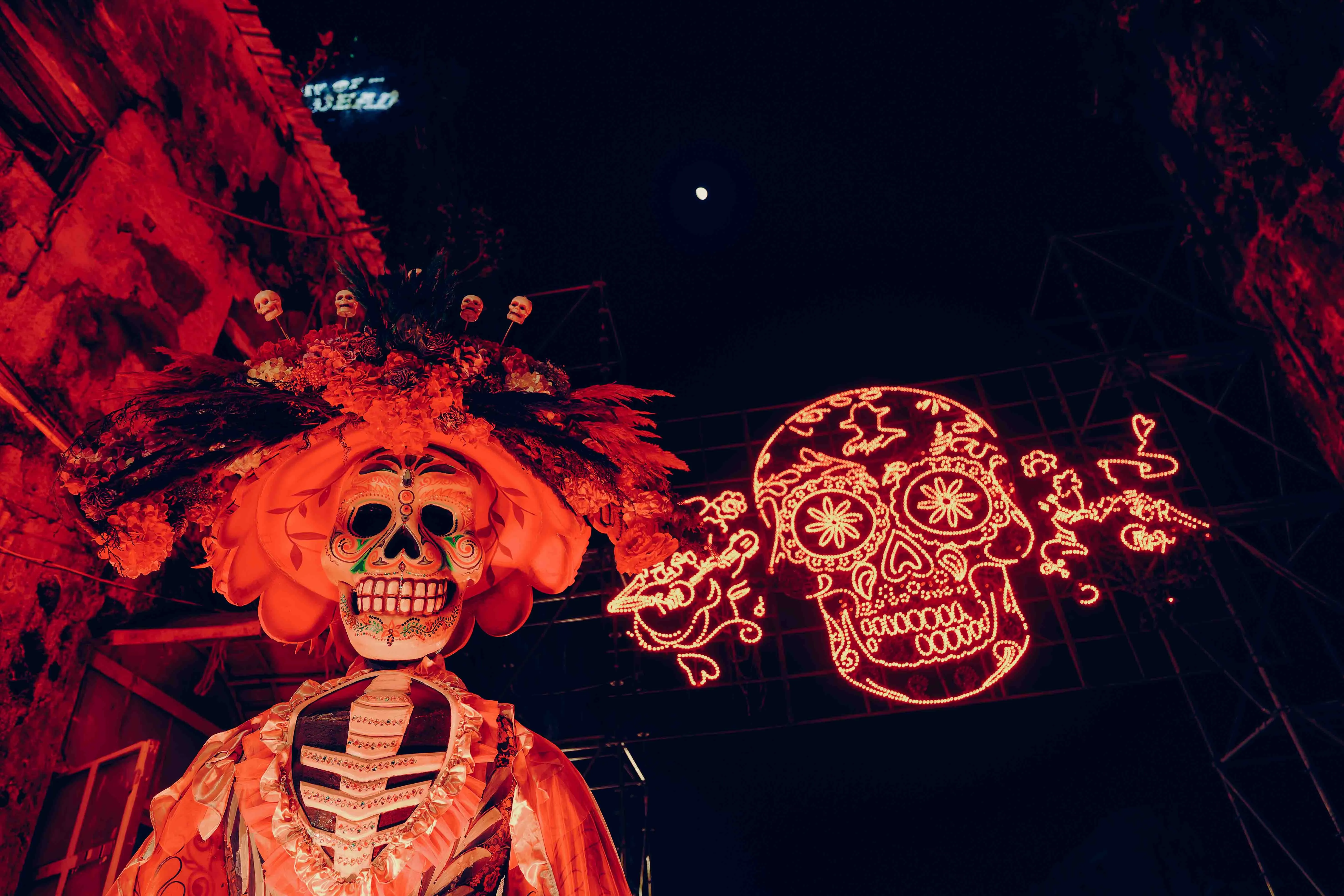 There’s a shared poetry in how both India and Mexico cultures turn memory into celebration. Both cultures honour their ancestors, celebrate the festivals of light and colour, and find joy in remembrance, besides seeing beauty in transformation, rituals and craftsmanship.