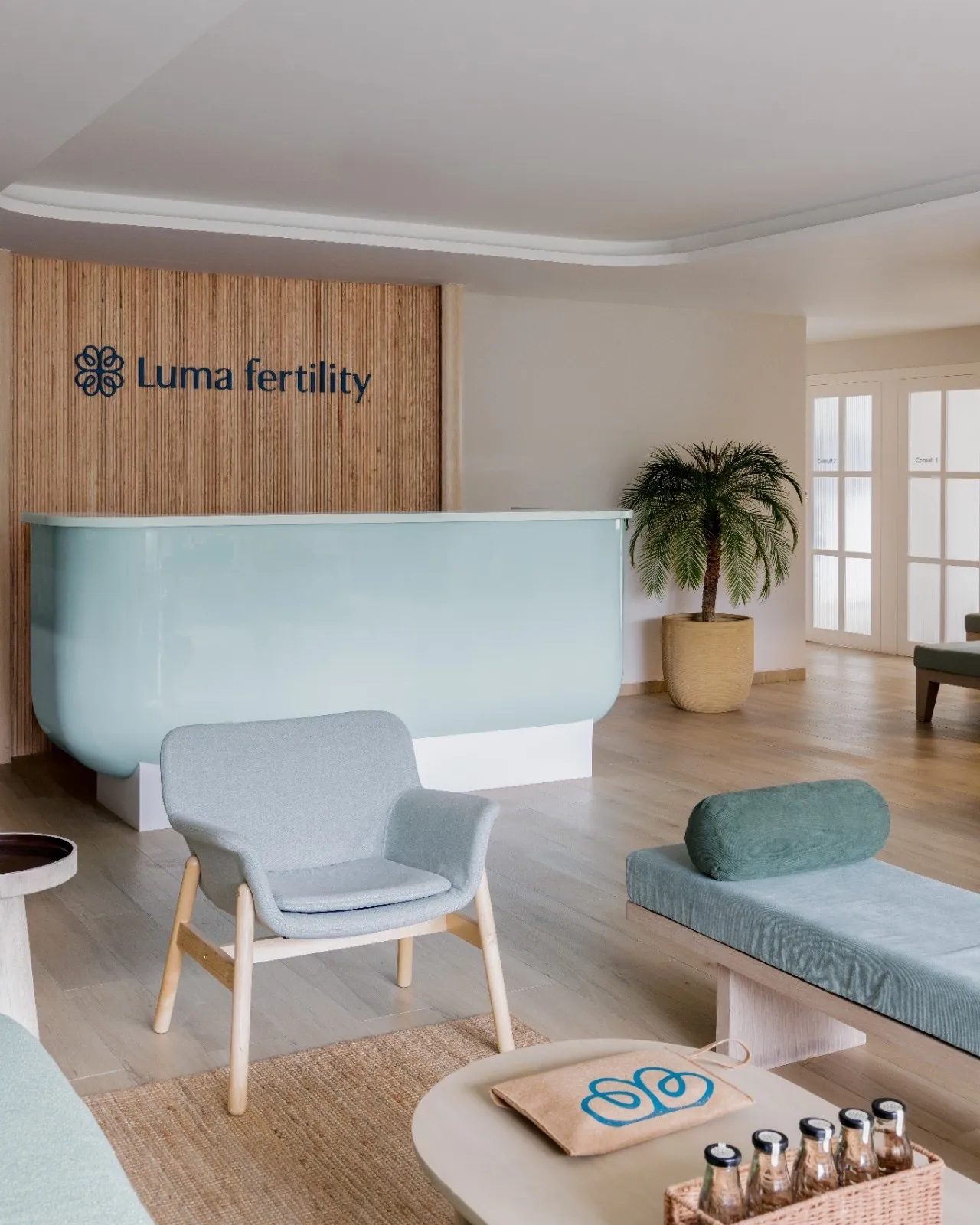 A picture of the desk at Luma Fertility, an IVF centre in India