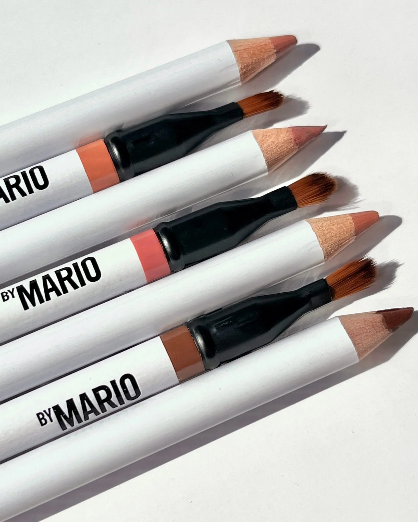 Makeup by Mario sculpting lip liner for contouring