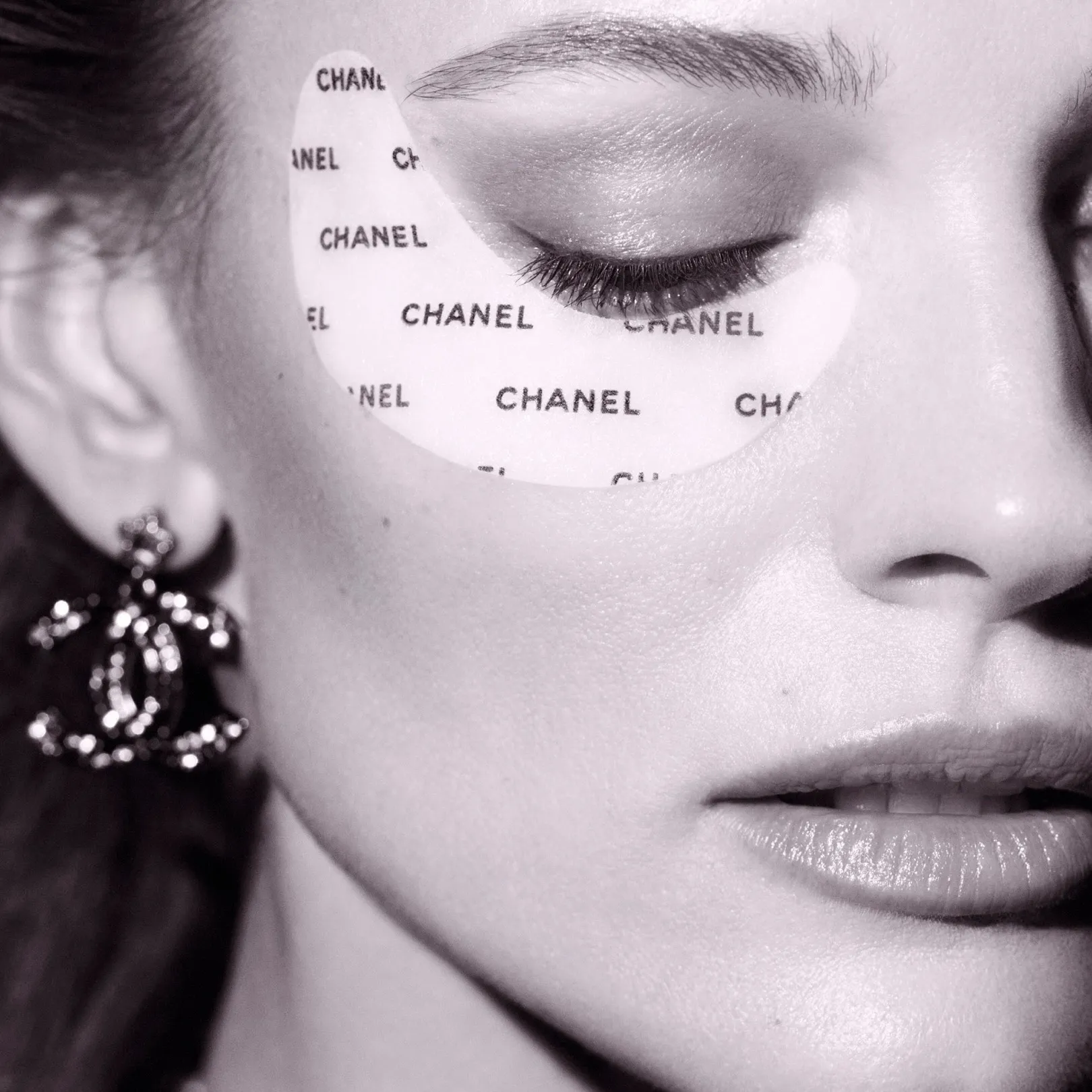 Instagram skincare trends eye patches