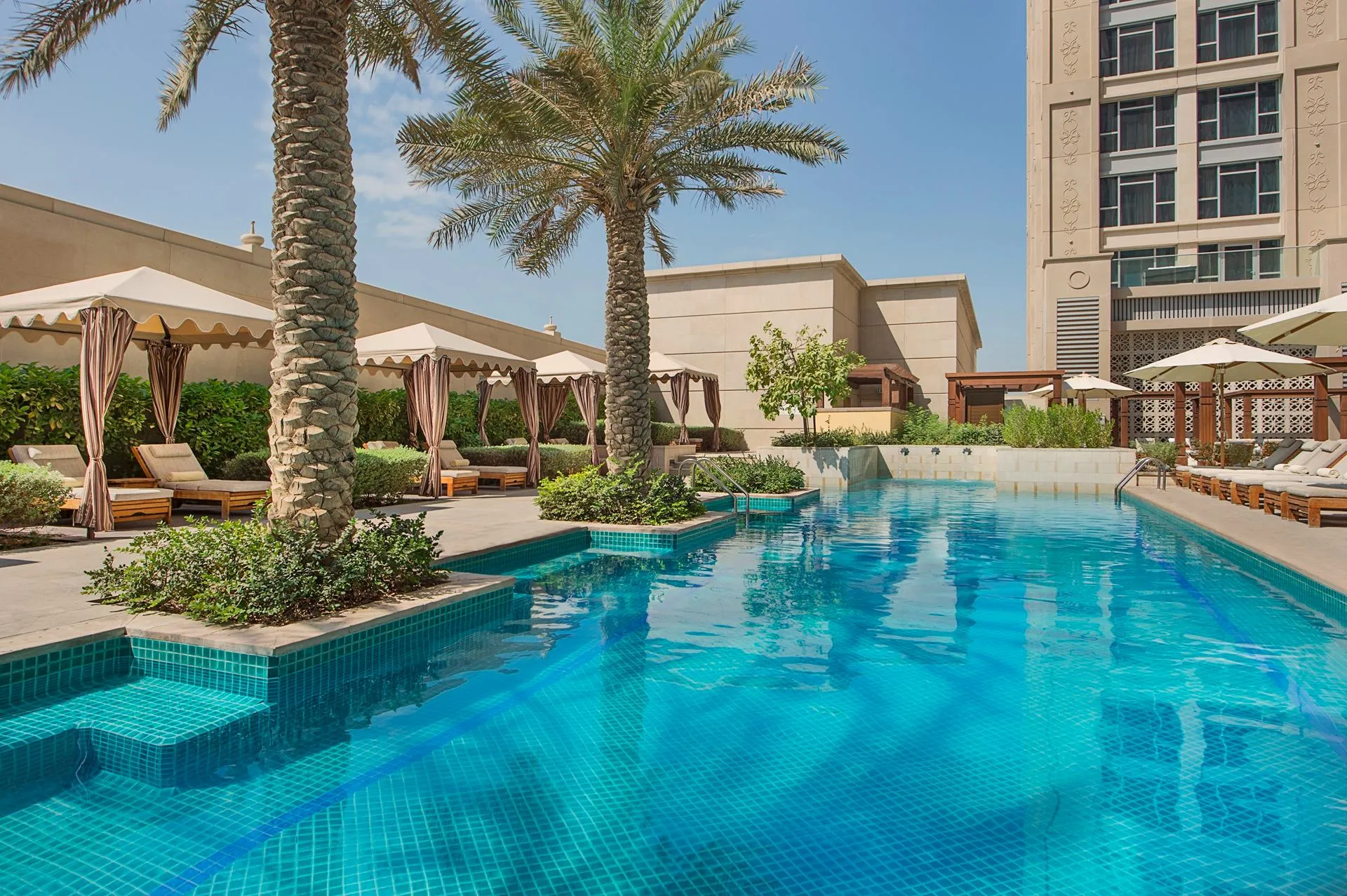 DXBAH_Pool 1