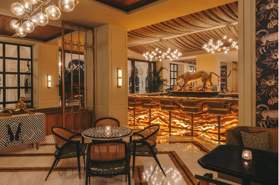 Palace Bar