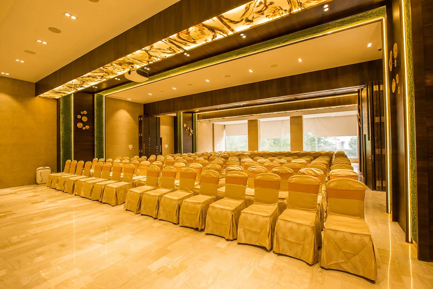 The Orchid Hotel Panchgani (8)