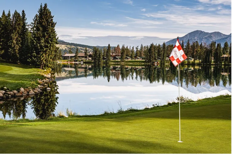 Jasper Park Lodge