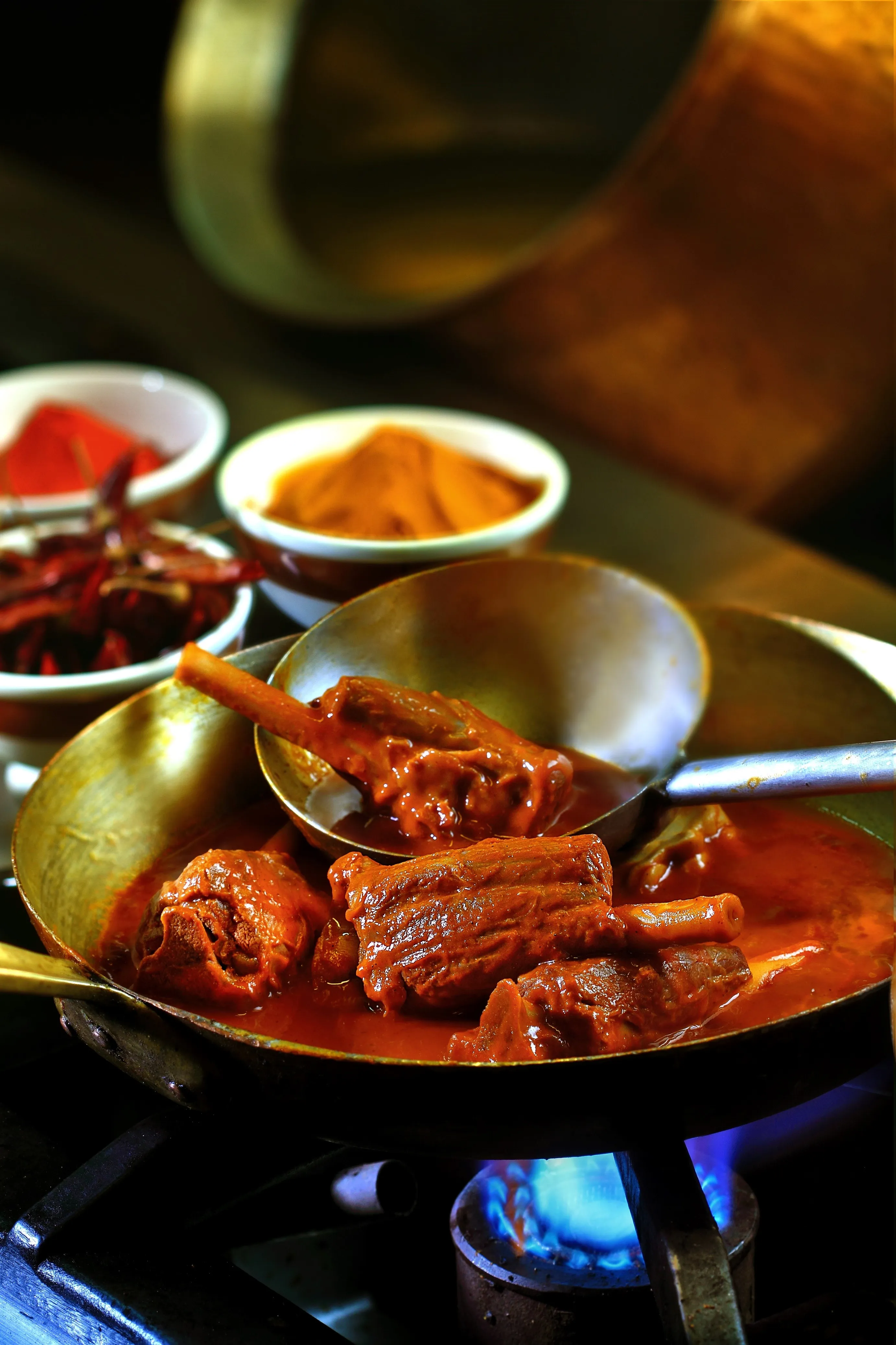 K & K - Curry Shot 1