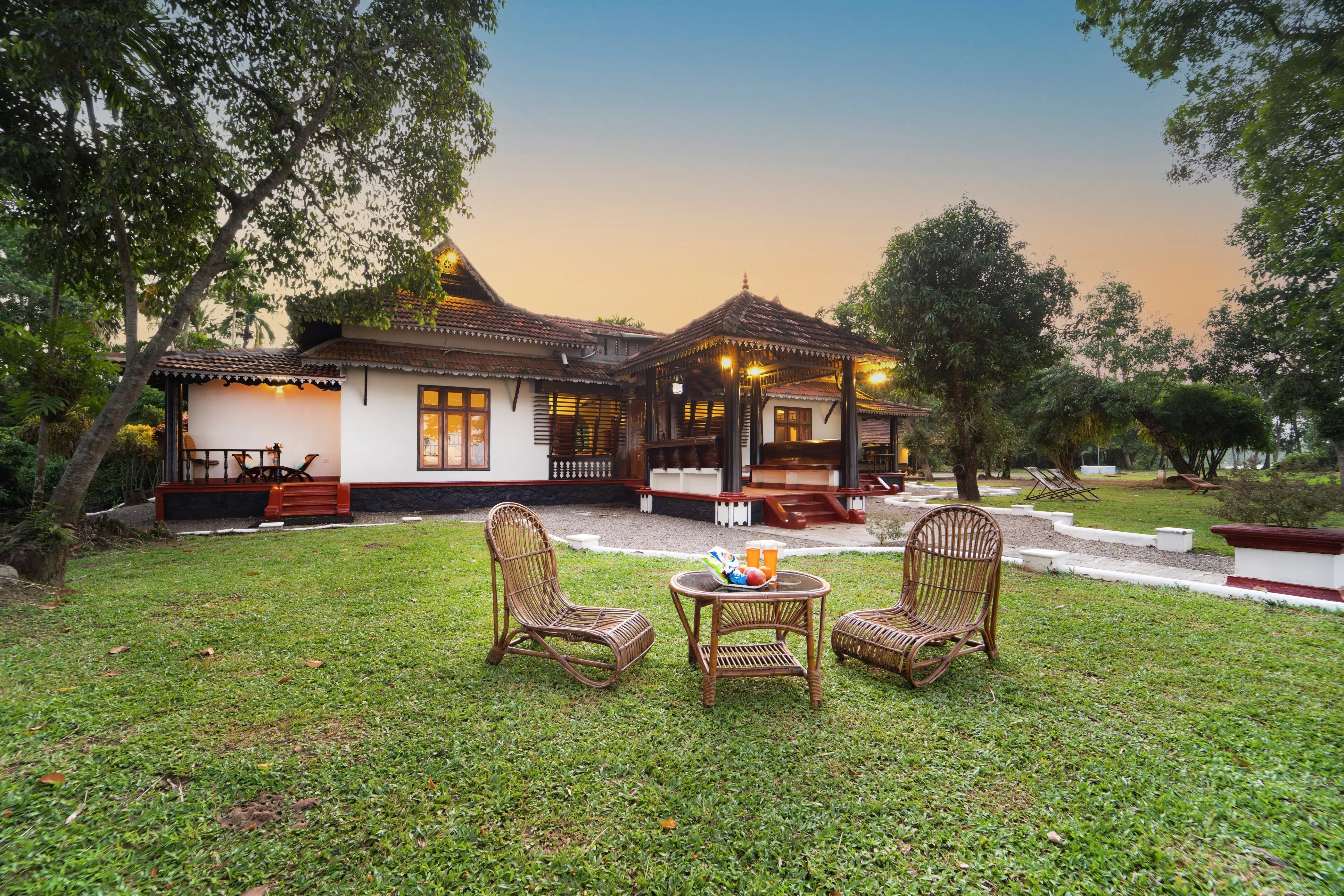 Vembanad House_ELIVAAS (1)
