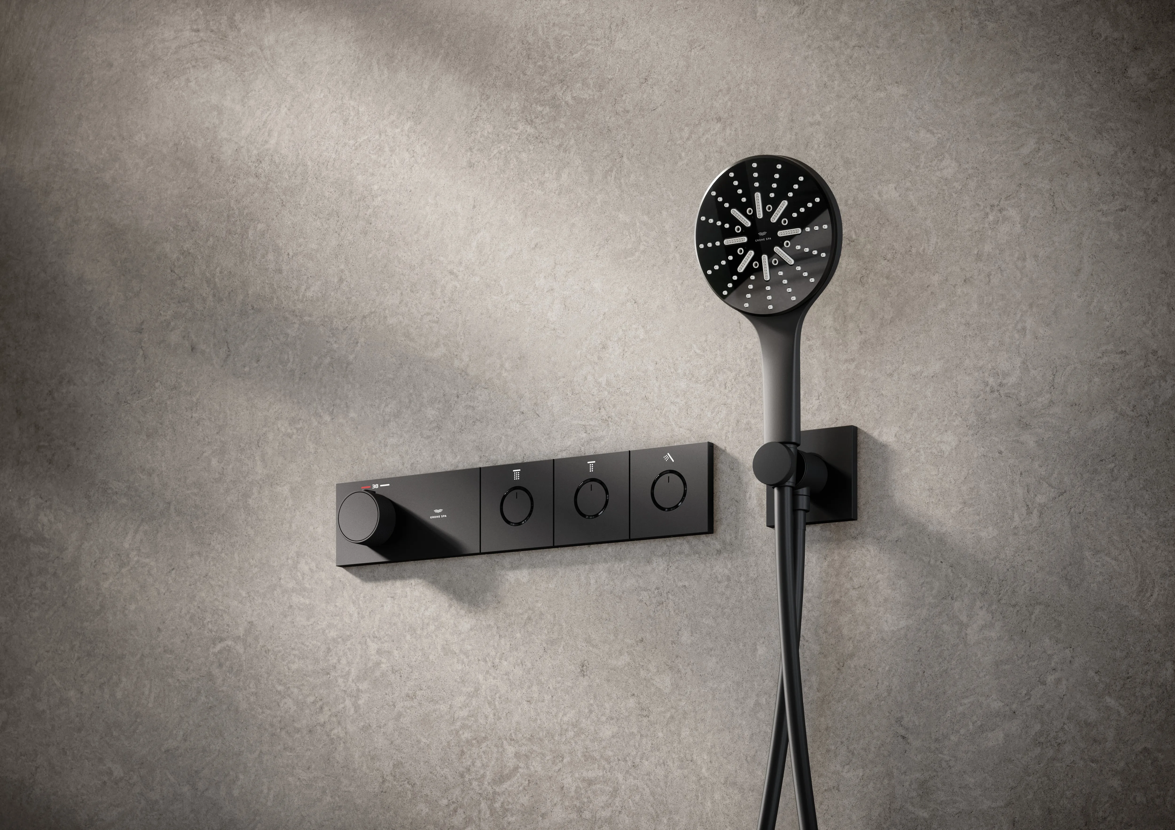 Aqua Concealed System_Phantom Black_Detail