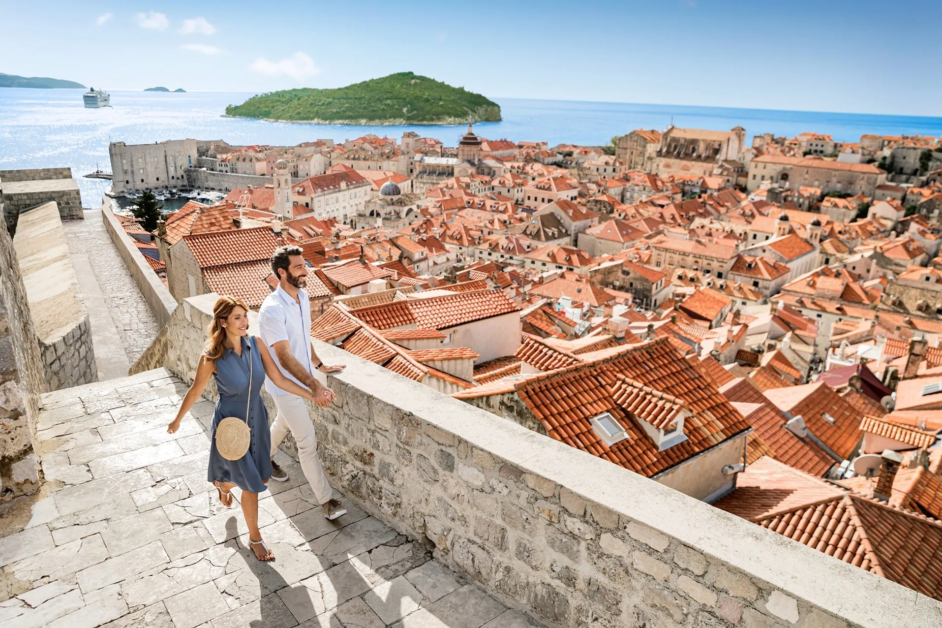ncl-dubrovnikcitywall (1)