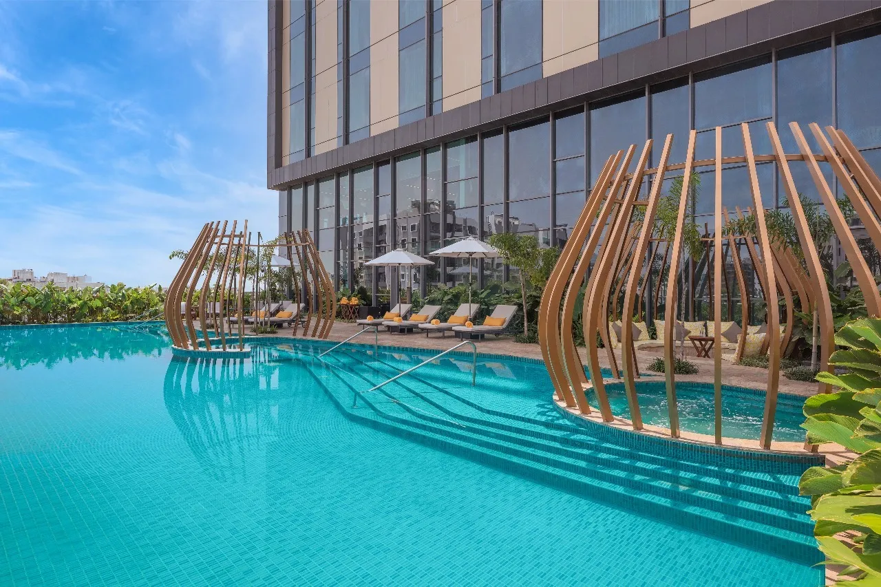 Radisson Blu Nashik Pool