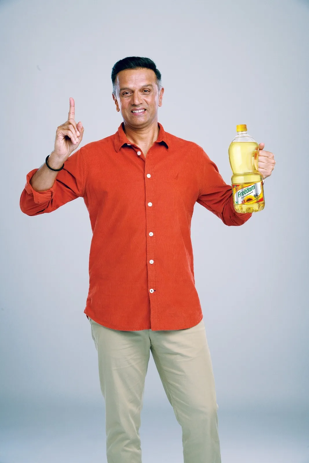 Rahul Dravid with Freedom Refined Sunflower Oil