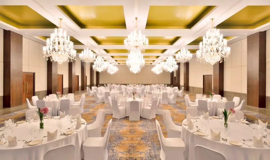 wesJAIPUmf-208667-Royal Ballroom - Cluster Seating- (2)
