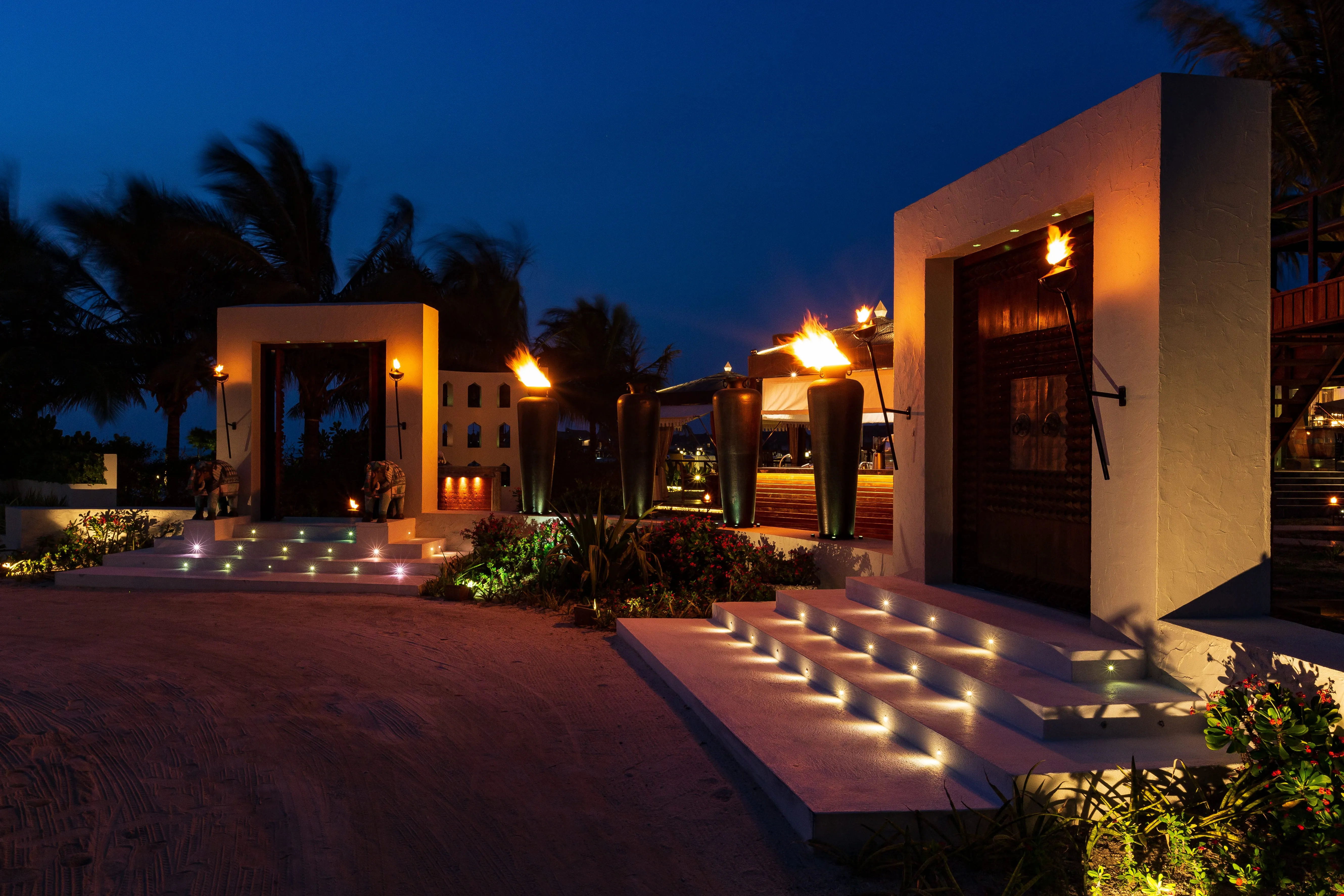 OZEN RESERVE BOLIFUSHI -Saffron - Exterior 1
