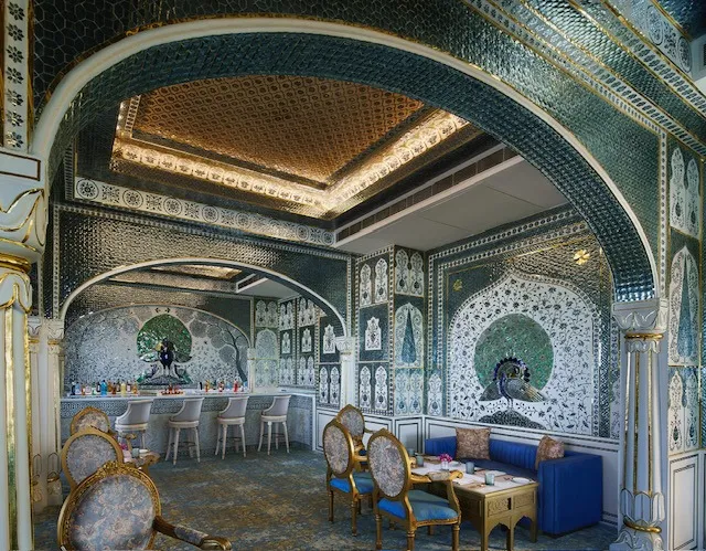 Anantara_Jaipur_Sheesh_Mahal_Bar
