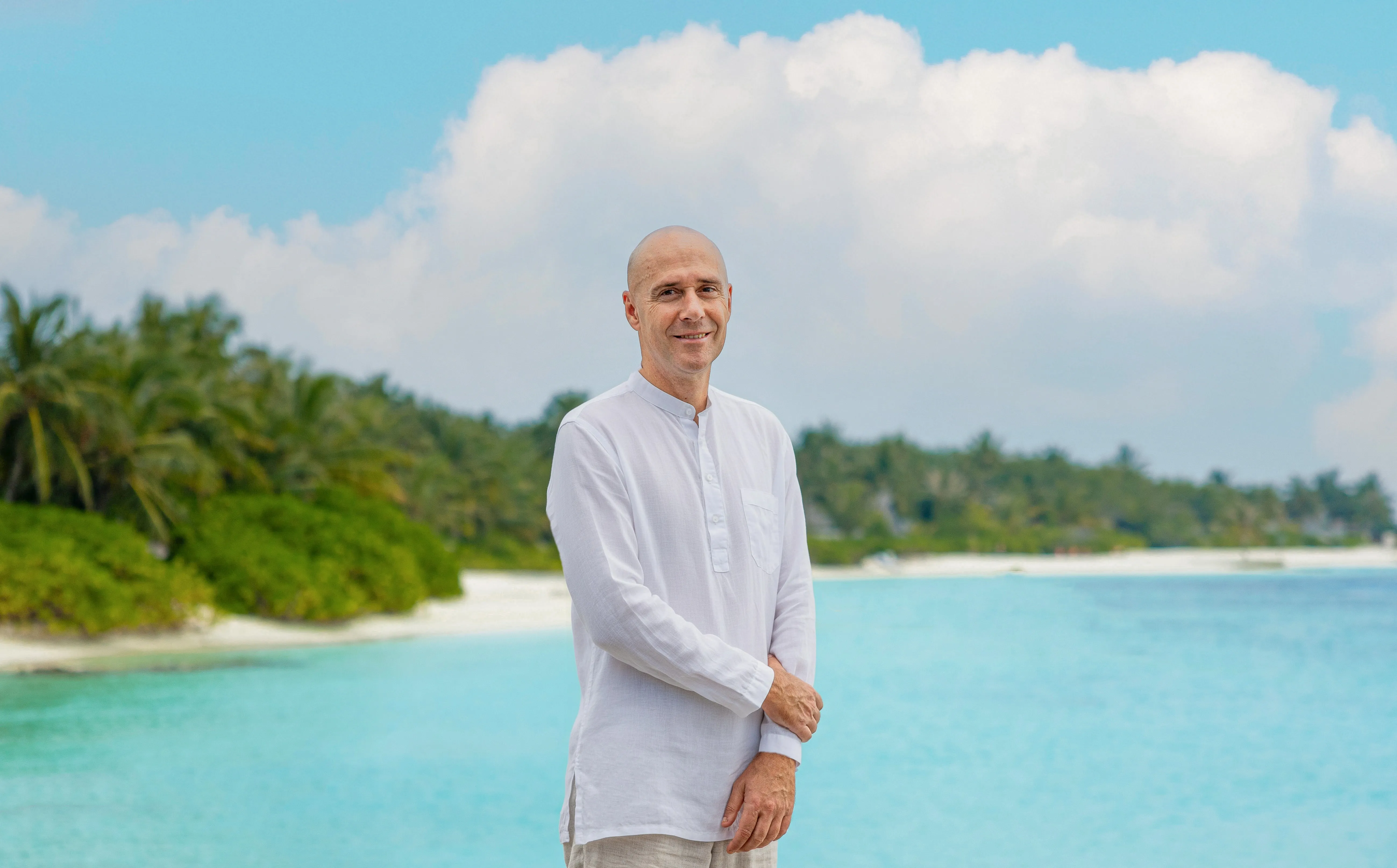 Tomaes David CastanŢo - General Manager