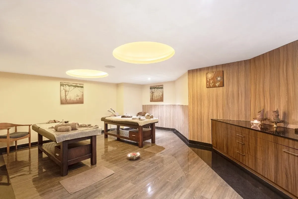 CouplesparoomatSterlingManali