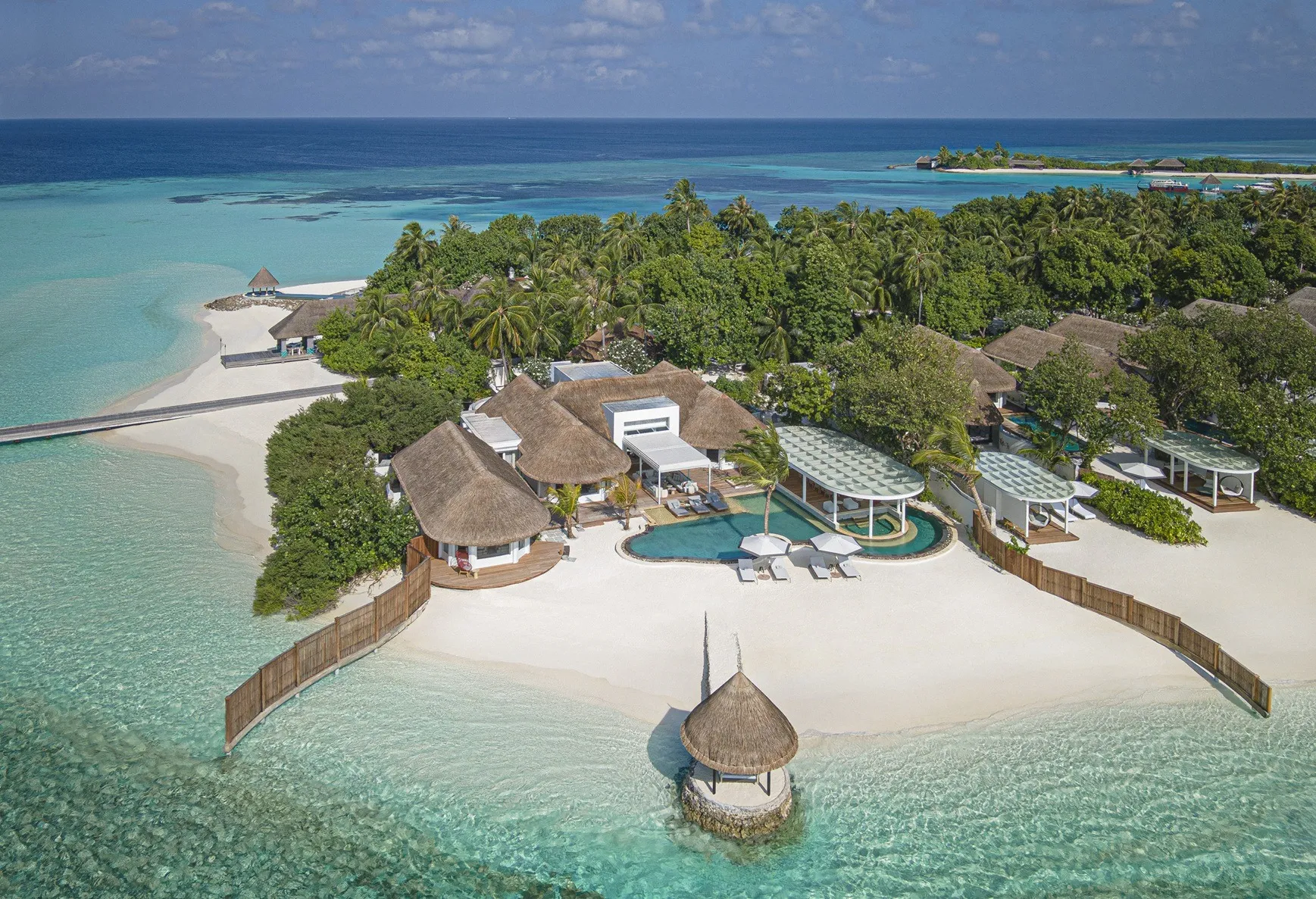 Four Seasons Maldives Kuda Huraa Estate