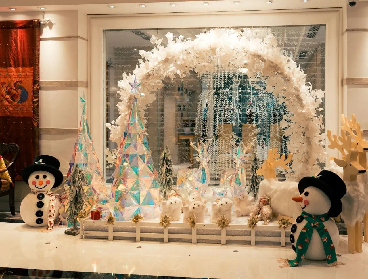 ITC Maratha- Christmas decor