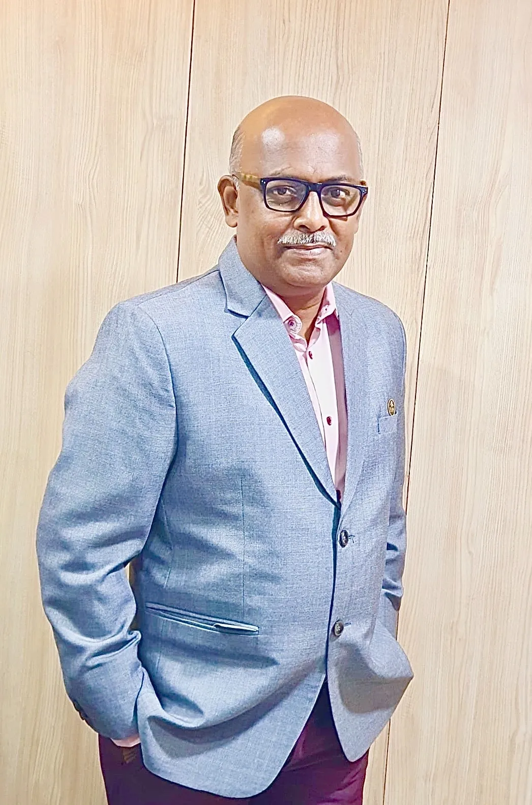 Hemant Vishnu Angane1