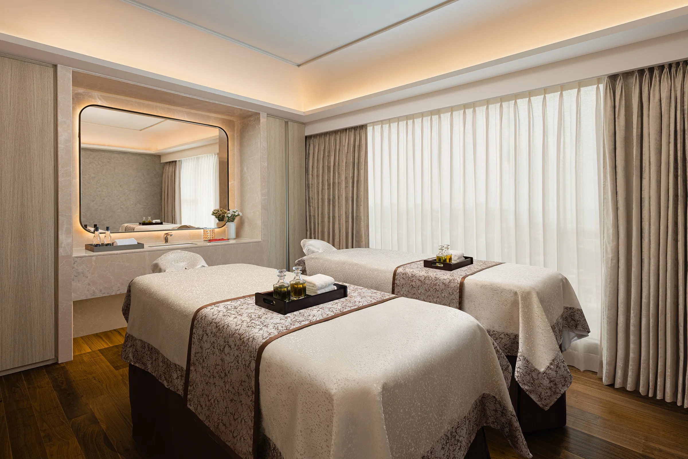 MEA_BLRUB_SPA_THERAPY_COUPLE