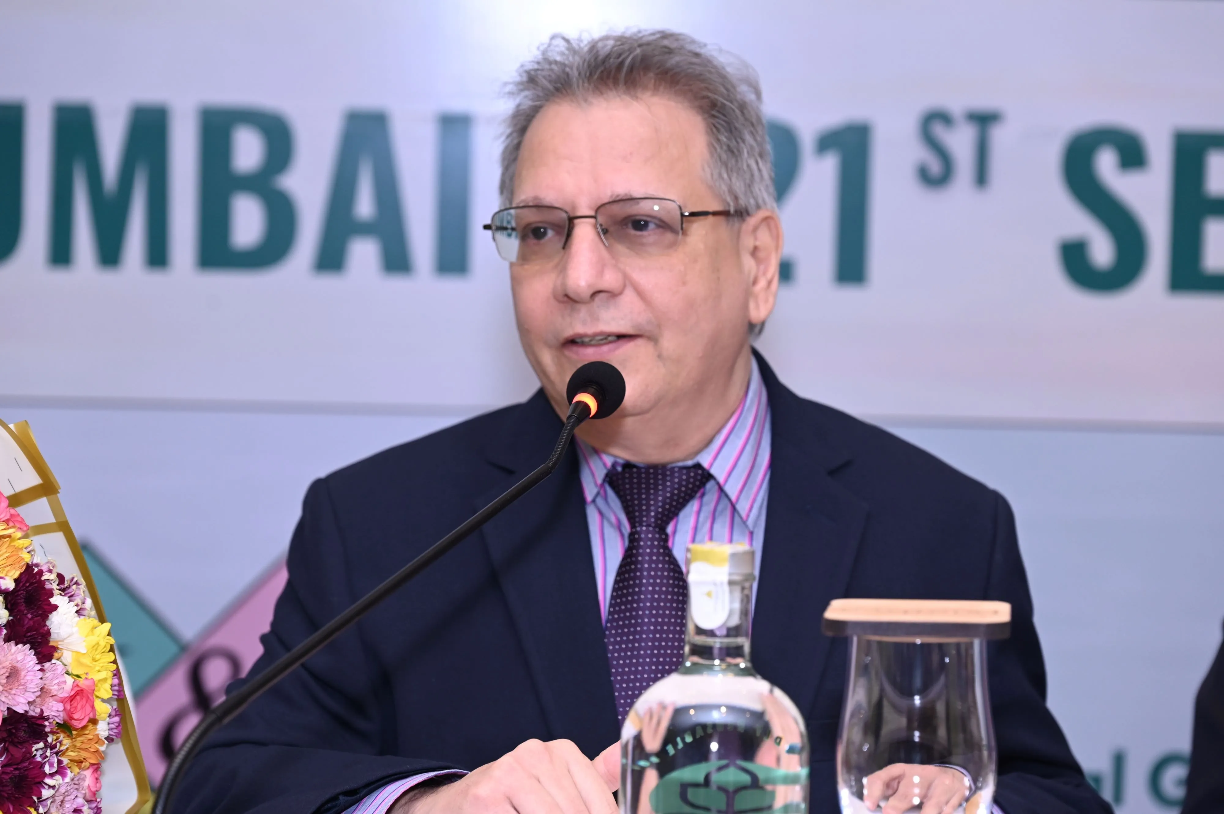 Mr Jimmy Shaw, President, HRAWI (2)