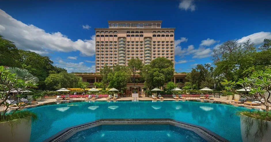 Taj Mahal, New Delhi - Facade