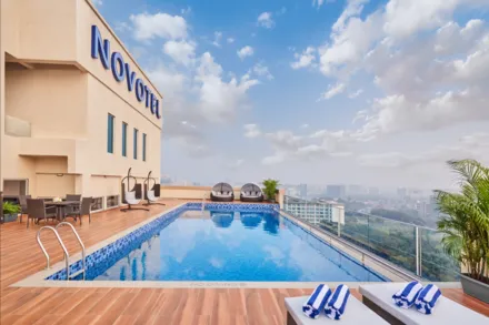 Novotel Mumbai International Airport (2)