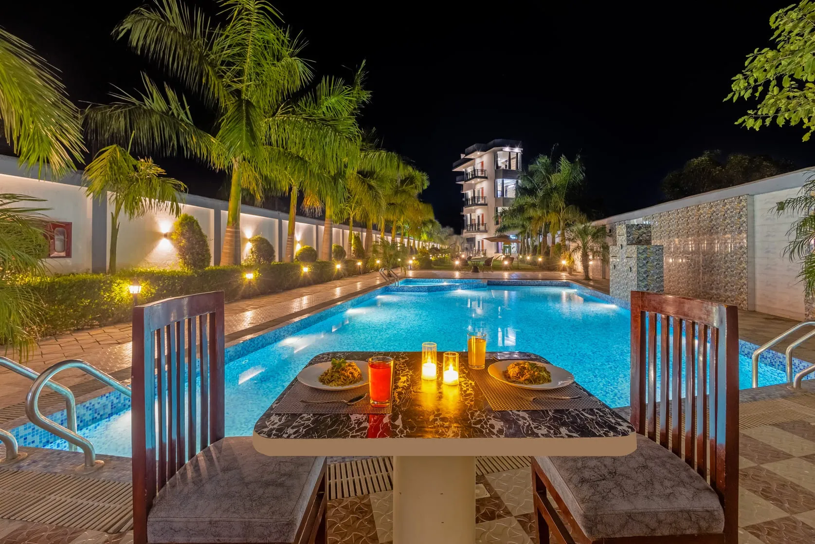 Nature Trails Rishikesh_Poolside candle-lit dinner