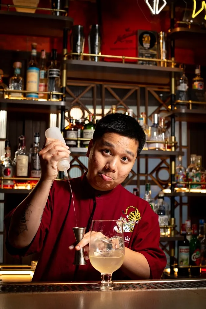 Fluke - Head Bartender, Mahaniyom Cocktail Bar, Bangkok